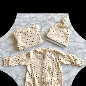 HALO Organic 3 piece Layette Set (NEW) SIZE 0-6 months